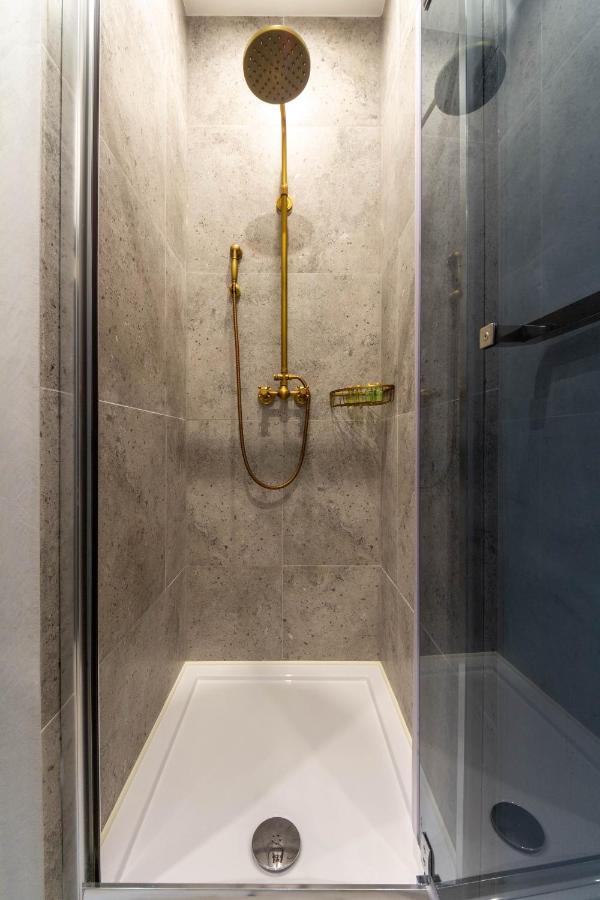 Idea Design Apart-Hotel Prorizna Kiev Eksteriør bilde